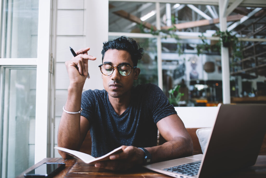 Transformando dificuldades de relacionamento em autoaprendizagem